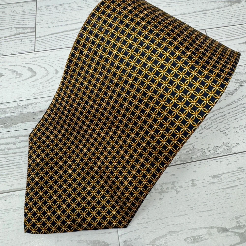 Brooks Brothers Makers Silk‎ Tie Mens Navy Blue Gold Geometric Pattern